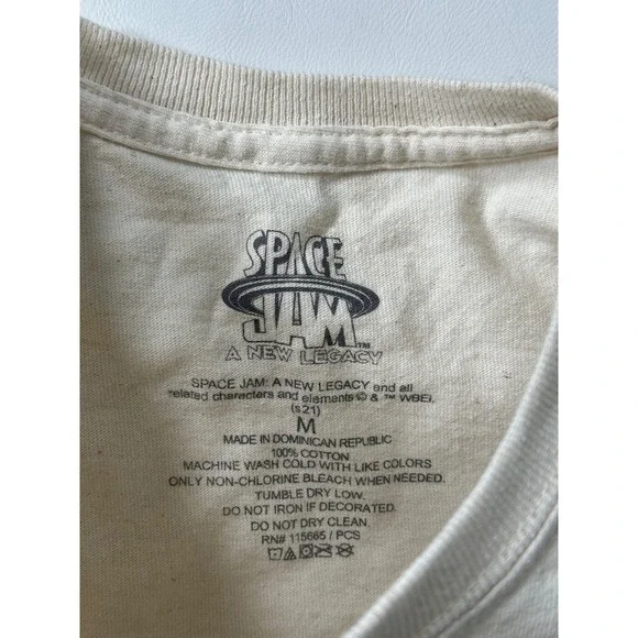 Space Jam A New Legacy Mens Size M Graphic T Shirt Bugs Bunny Marvin Martian - Picture 6 of 8
